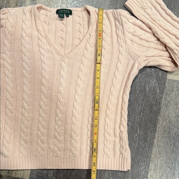 Lauren Ralph Lauren Light Pink V-Neck Cable Sweater Size Large - Picture 6 of 8
